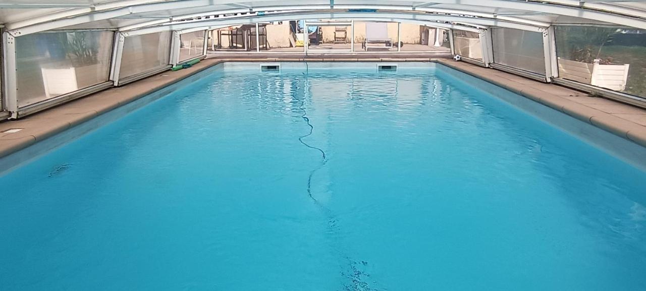 Charmante Maison Avec Piscine Anneyron Eksteriør billede