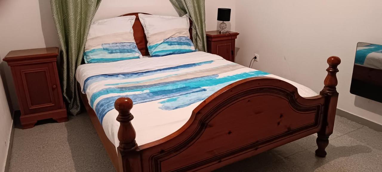 Charmante Maison Avec Piscine Anneyron Eksteriør billede